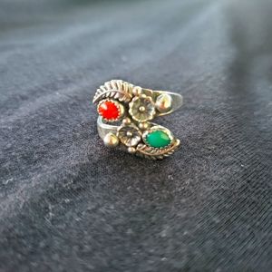 Navajo Ring  J001